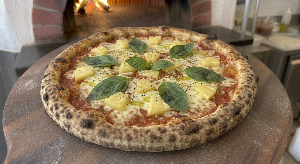 Pizza Ananas